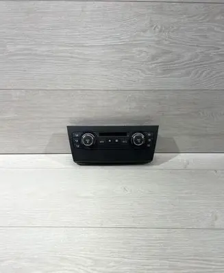 BMW 3 E90 E91 Climate control unit 9162984 070190828B A2C53289382