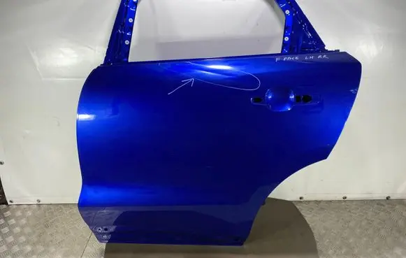 Jaguar F-Pace Rear door