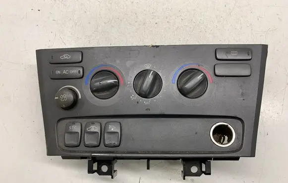 Volvo V70 Climate control unit 9452367