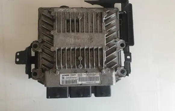 Peugeot 407 Engine control unit/module 5WS40167GT