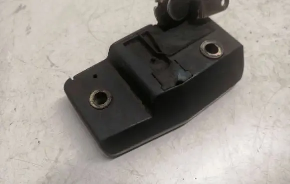 Volkswagen Transporter - Caravelle T4 Sliding door lock 701843604D