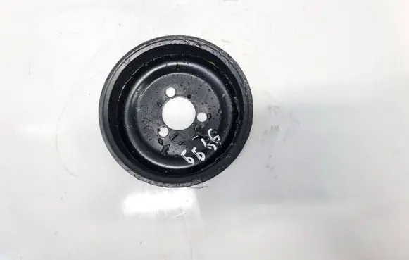 Volkswagen Golf V Water pump pulley 03D121028B