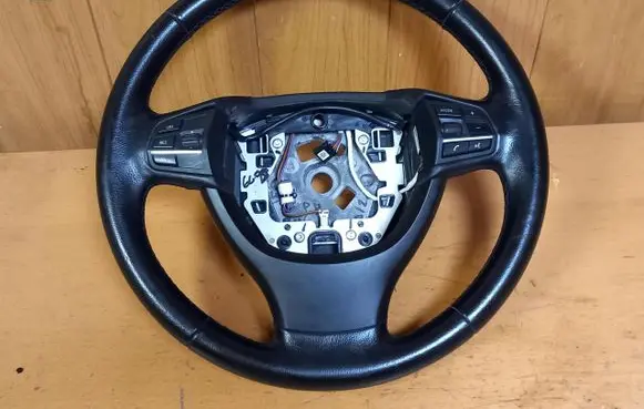 BMW 5 F10 F11 Steering wheel 