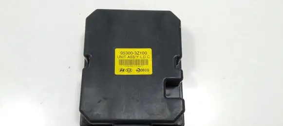 Hyundai i40 Other control units/modules 953003Z100