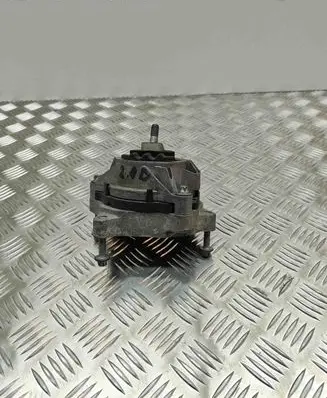 BMW 4 F32 F33 Engine mount bracket 6856183