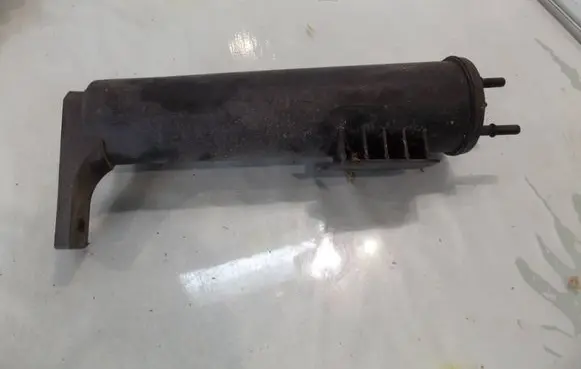 Volkswagen Cross Polo Active carbon filter fuel vapour canister 6Q0201801B