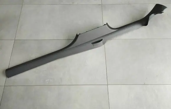 Skoda Octavia Mk4 Side skirt front trim 5E3853372