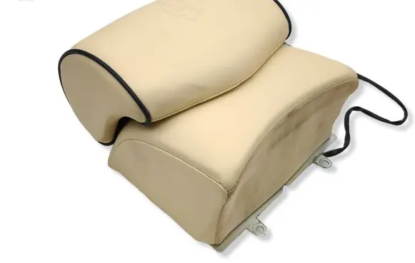 Maserati Quattroporte Rear seat headrest 