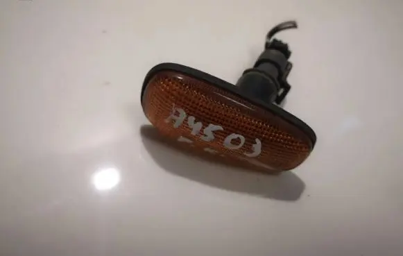 Opel Astra G Front fender indicator light
