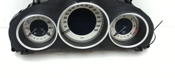 Mercedes-Benz E W212 Speedometer (instrument cluster) A2C53435303 A2C53435305 A2C30473300