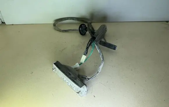 Subaru Outback Number plate light 12407