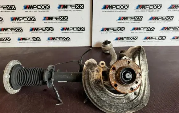 BMW 2 F22 F23 Front wheel hub spindle knuckle 6873733