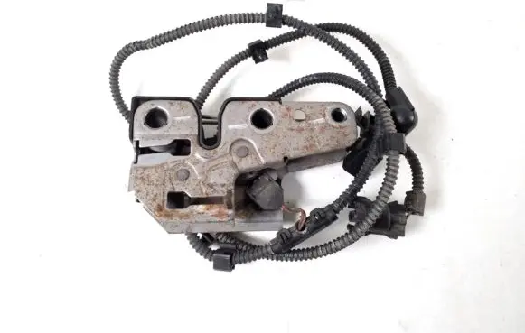 Engine bonnet (hood) release handle