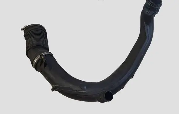Citroen C5 Intercooler hose/pipe 9684878980