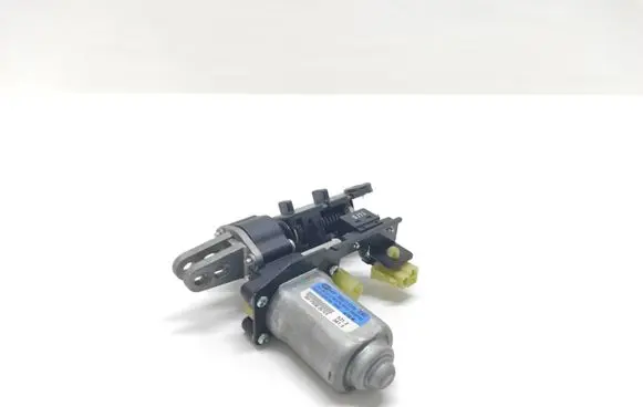 Hyundai Santa Fe Seat adjustment motor 88601CM740