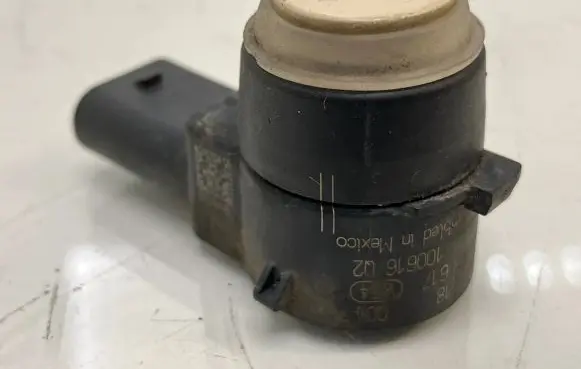 Mercedes-Benz E W212 Parking PDC sensor A2125420118 100616Q2 0263003617