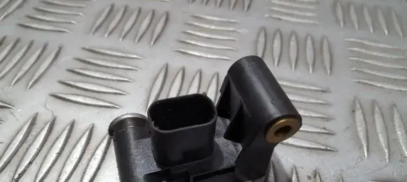 BMW 5 E60 E61 Airbag deployment crash/impact sensor 6977398 65.77001366