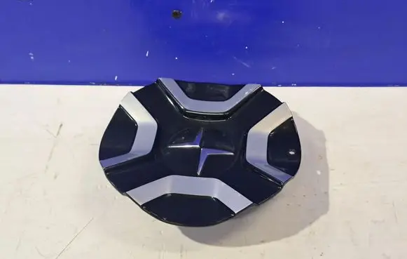 Polestar 2 R17 wheel hub/cap/trim 32134984