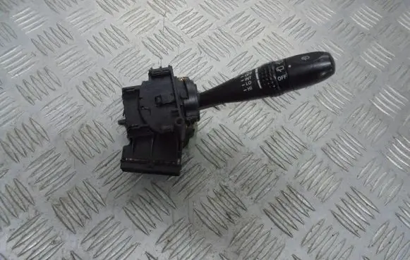 Nissan Primera Wiper control stalk 32933A