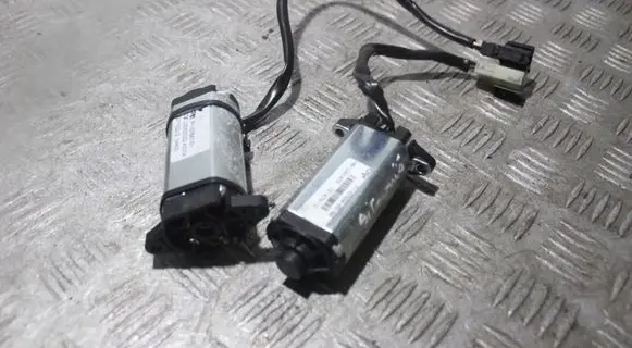 BMW 7 F01 F02 F03 F04 Steering column adjust motor P10784701