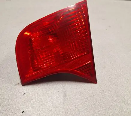 Audi A4 S4 B7 8E 8H Tailgate rear/tail lights 8E5945094