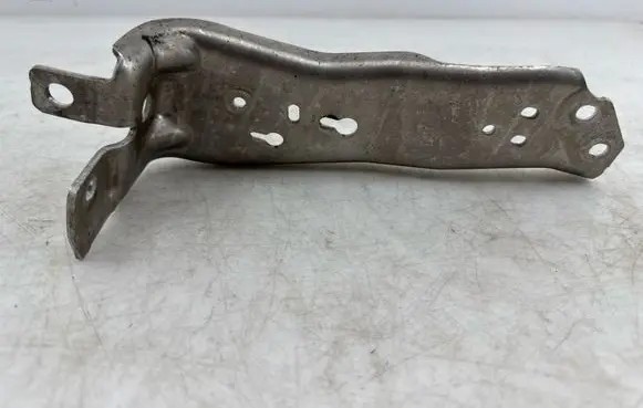 Mini One - Cooper F56 F55 Bracket in trunk/boot 