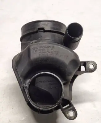 BMW M6 Vacuum line/pipe/hose 7843276 70512127 51750610