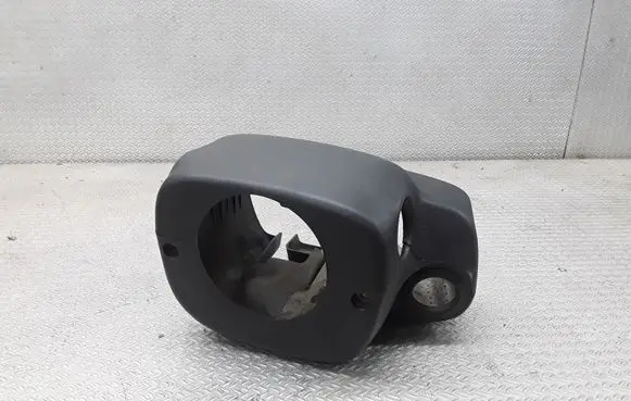 Hyundai Getz Steering wheel column trim