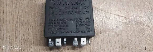 Skoda Fabia Mk1 (6Y) Other relay 4B0919471 5KG00656804