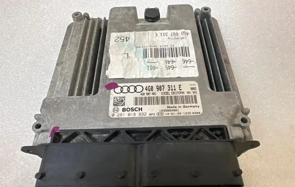 Audi A6 S6 C7 4G Engine control unit/module 4G0907311E 4G0907401 0281018892