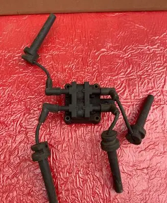 Jeep Liberty Spark distributor 04608103