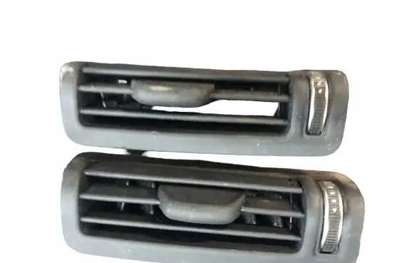 Audi Q7 4M Dashboard side air vent grill/cover trim 1028500001