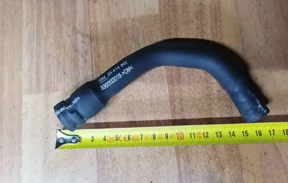 Breather/breather pipe/hose