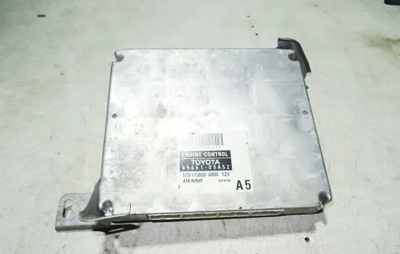 Toyota Avensis T250 Engine control unit/module MB1758004000 8966105A52 1758004000