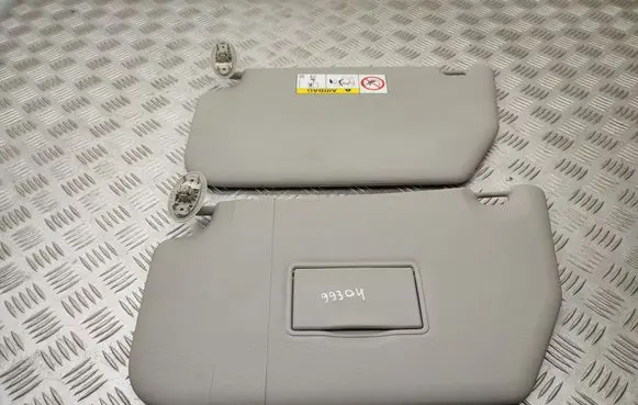 Sun visor