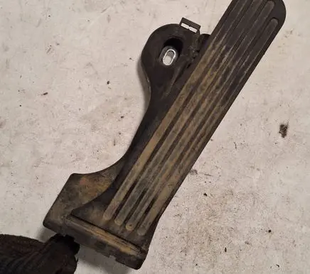 Volkswagen Touran I Accelerator throttle pedal 6PV00868900 1T1721503H