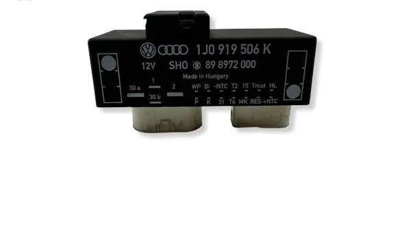 Audi A3 S3 8L Coolant fan relay 1J0919506K