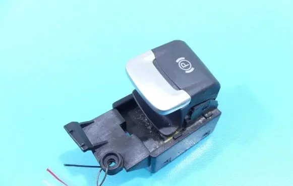 Audi A8 S8 D3 4E Handbrake/parking brake auto hold switch 4E1927225B IMPRK1319186