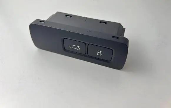 Volvo XC60 Fuel tank opening switch 32350329 P32350329 2WW162