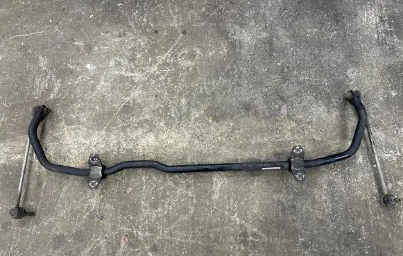 Volkswagen Golf VII Front anti-roll bar/sway bar 5Q0411303N