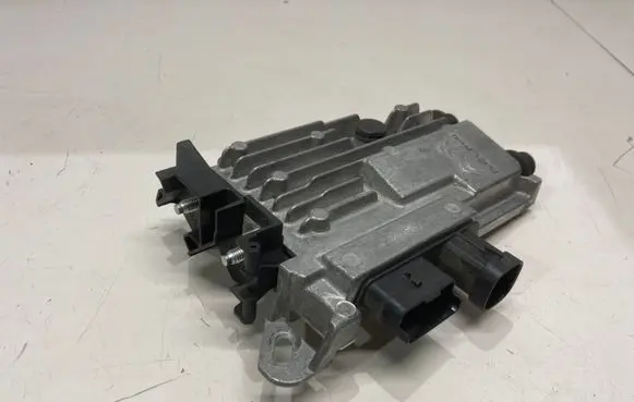 Peugeot 3008 II Engine control unit/module ECU 9810858380
