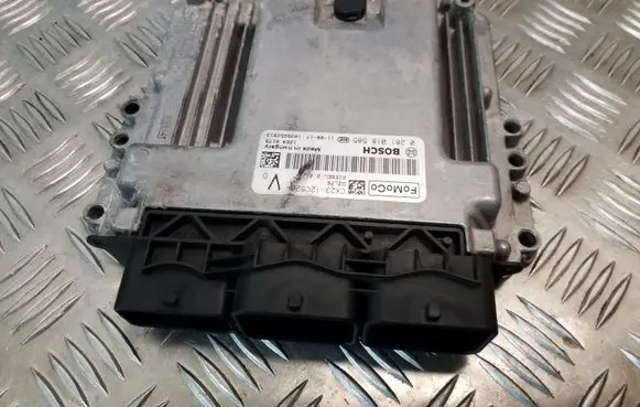 Jaguar XF X250 Engine control unit/module 0281018585 CX2312C520VD