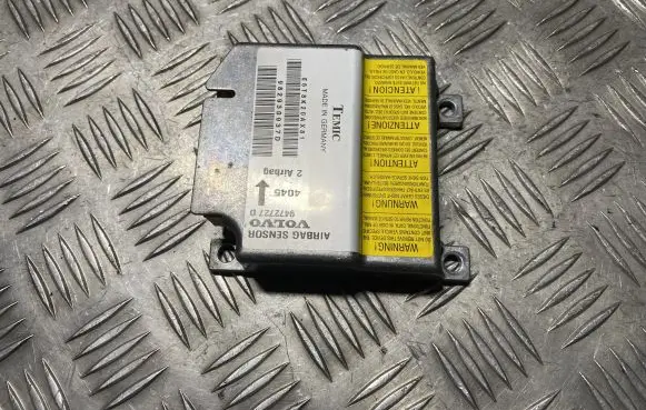 Volvo V70 Airbag control unit/module 9472727D 4045 AU000