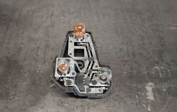 Ford Galaxy Tail light bulb cover holder 7M5945258