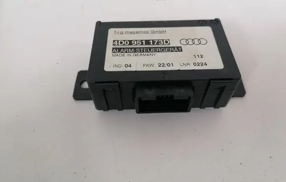 Audi A8 S8 D2 4D Alarm control unit/module 4D0951173D
