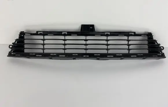 Toyota Verso Front bumper lower grill 5311202670