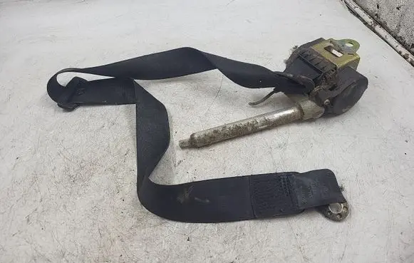 Audi A4 S4 B5 8D Front seatbelt 