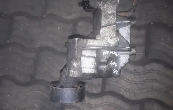Hyundai Sonata Generator/alternator belt tensioner NOCODE