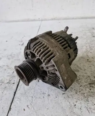 Mercedes-Benz CLK A208 C208 Generator/alternator A0101545402