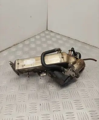 BMW 5 F10 F11 EGR valve cooler 7810751